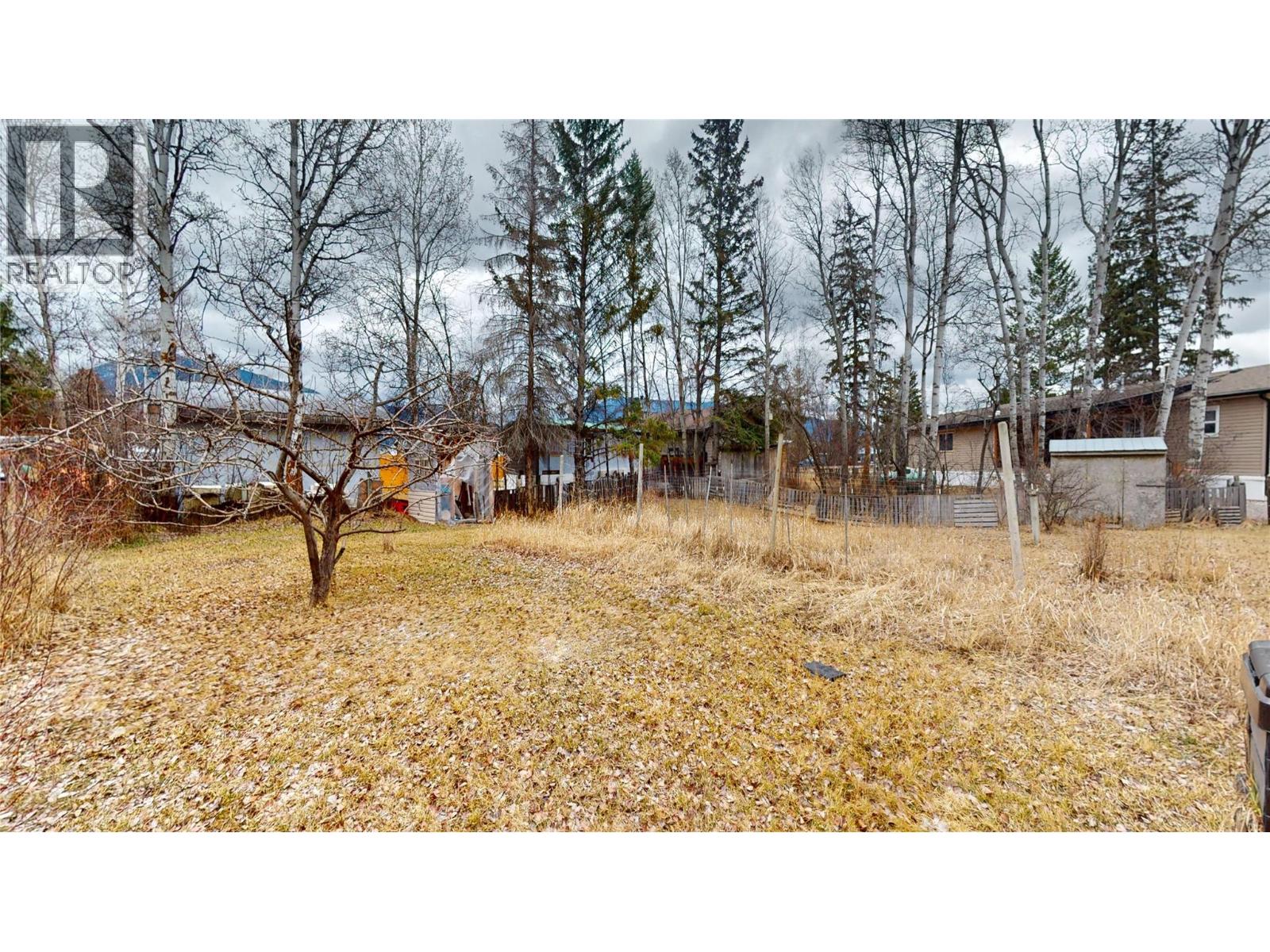 4747 Willow Avenue, Canal Flats