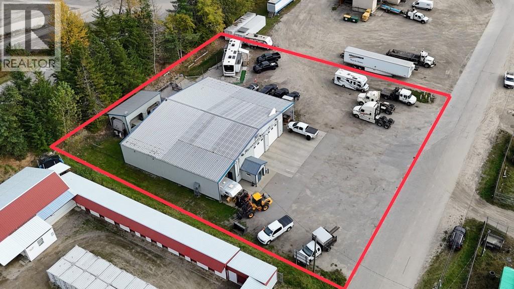  2376 Boulder Road, Revelstoke