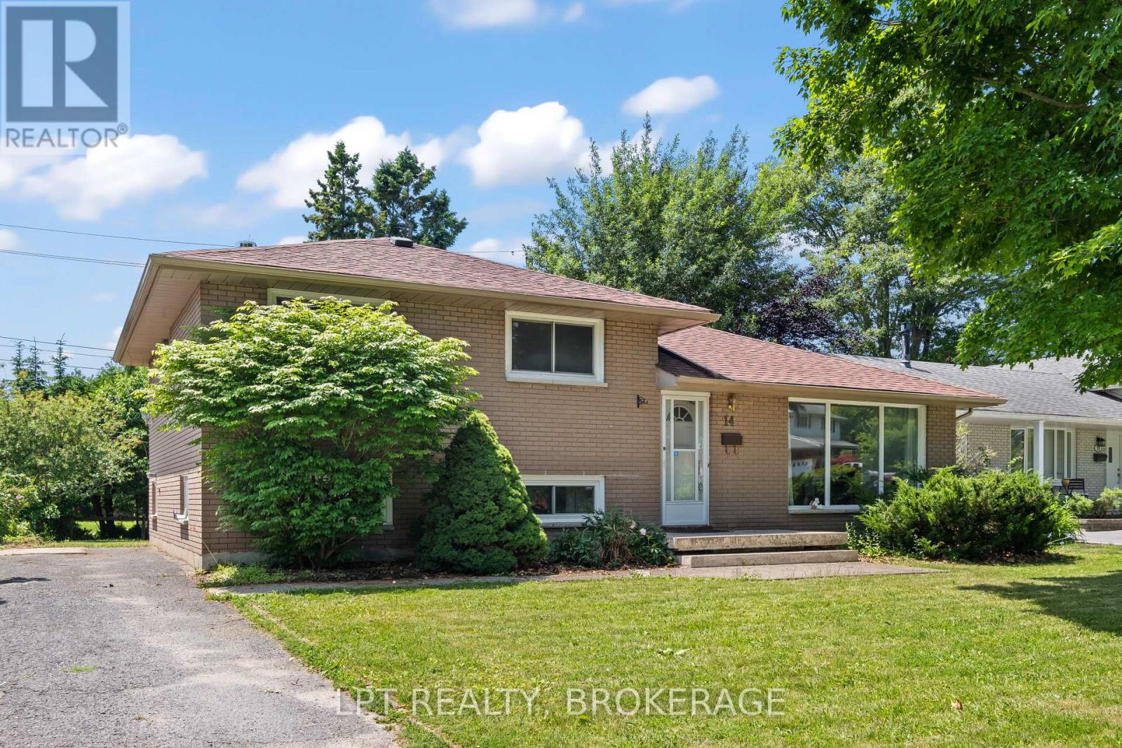 14 HERCHMER CRESCENT - 31