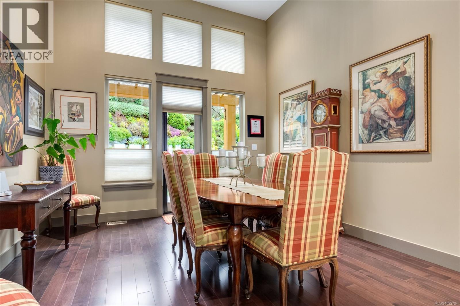 #102 5418 JACOBS LANE - 20