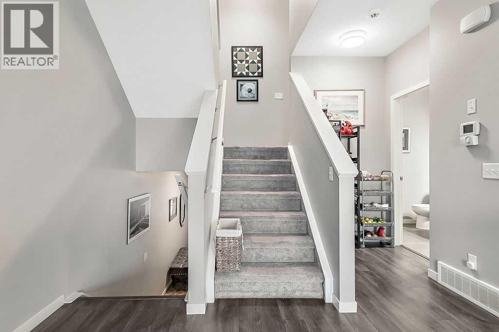 101 Sunset Drive, Cochrane