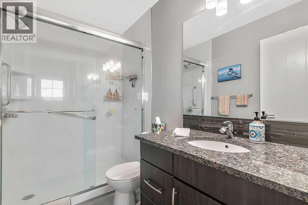 101 Sunset Drive, Cochrane