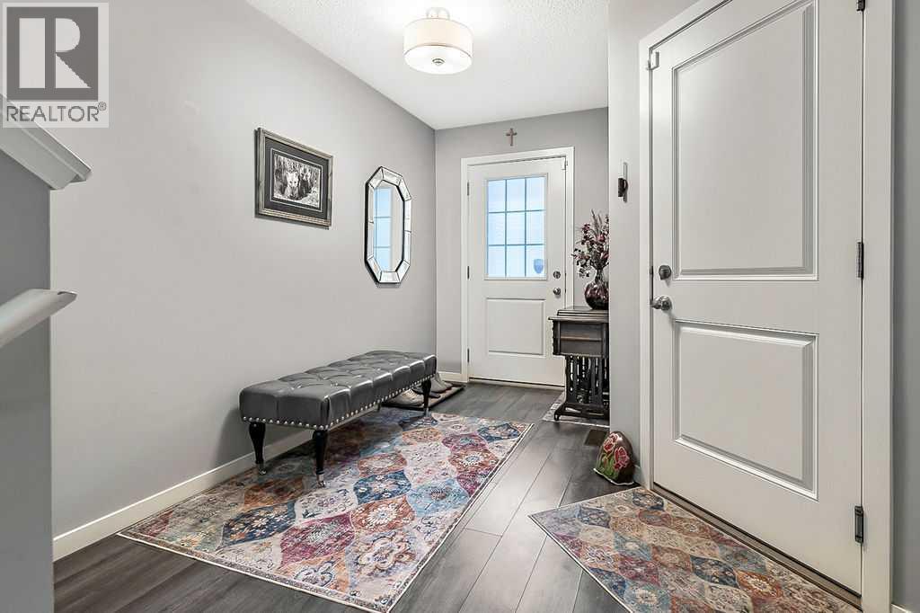 101 Sunset Drive, Cochrane