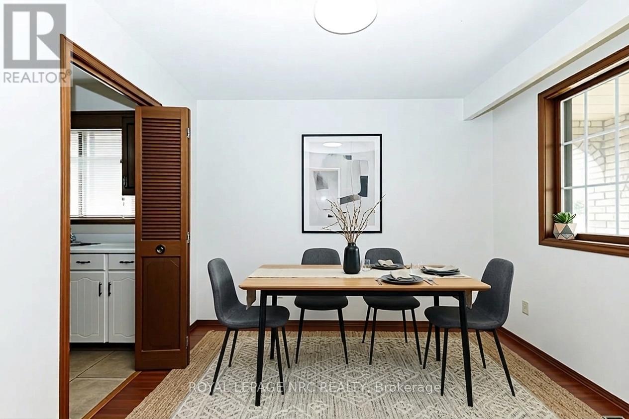 105 HILLVIEW ROAD - 8