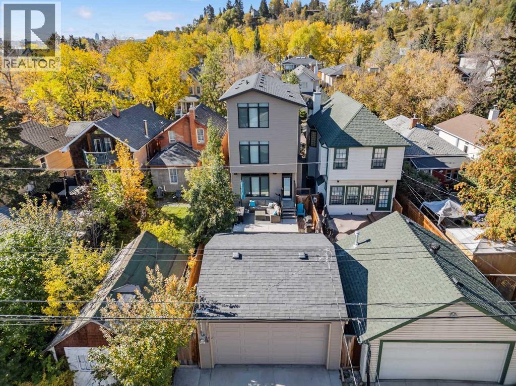 Single Family House for Sale in   Street NW Sunnyside Calgary 