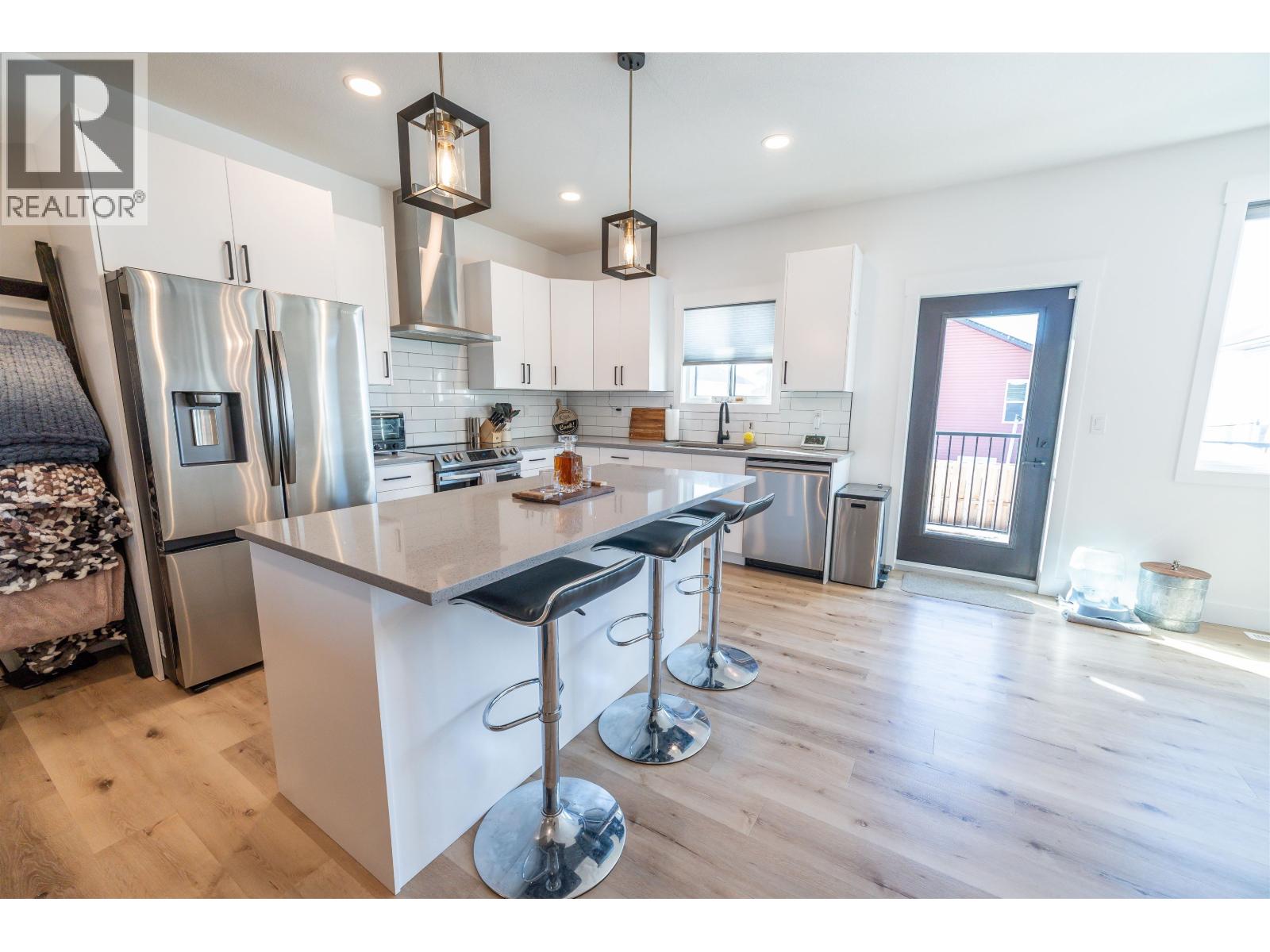 8316 79A STREET - 7