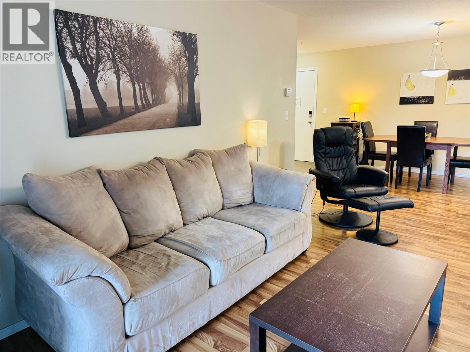 2212 205 Third Avenue, Invermere