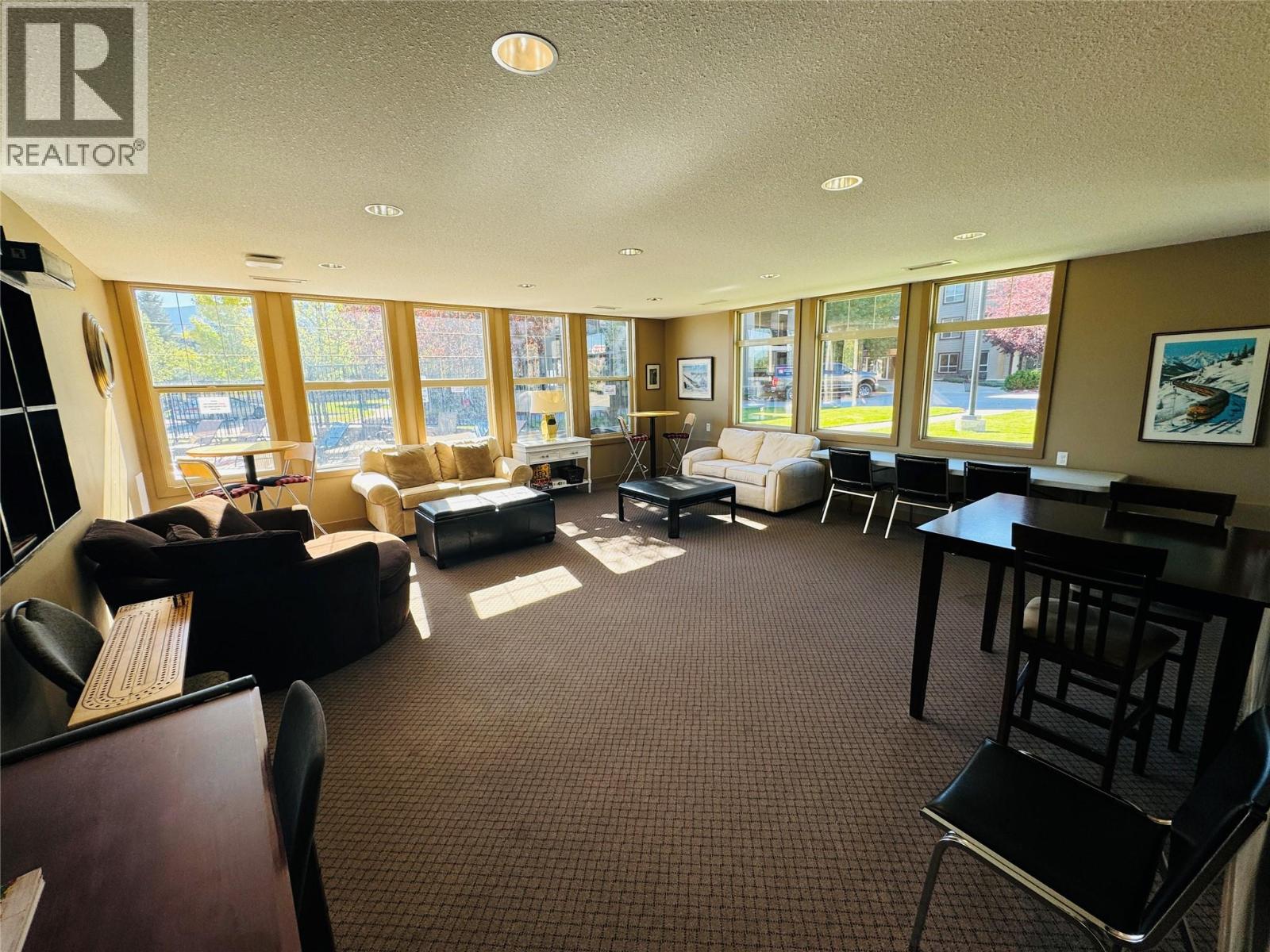 2212 205 Third Avenue, Invermere