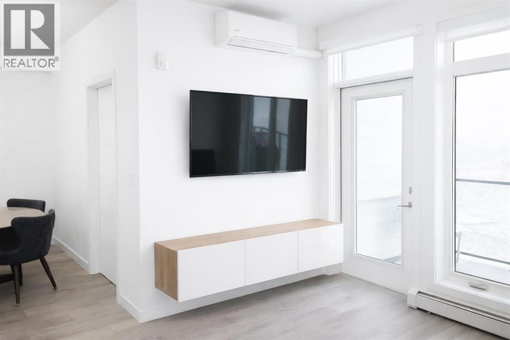 Single Family House for Sale in   Spring Creek Common SW Springbank Hill Calgary 