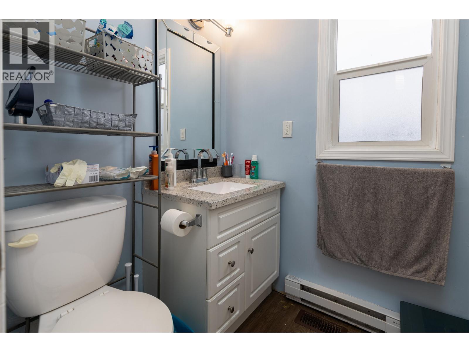#3-4714 DAVIS Avenue, Terrace