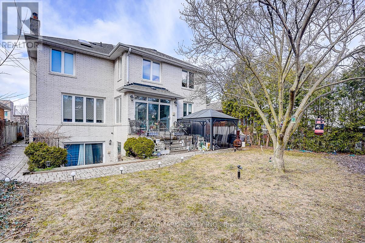 17 AVERILL CRESCENT - 5