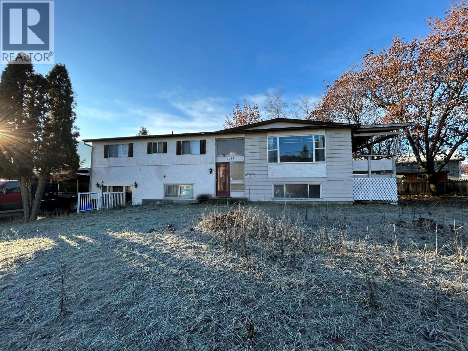 7083 DONALDSON Drive - 1
