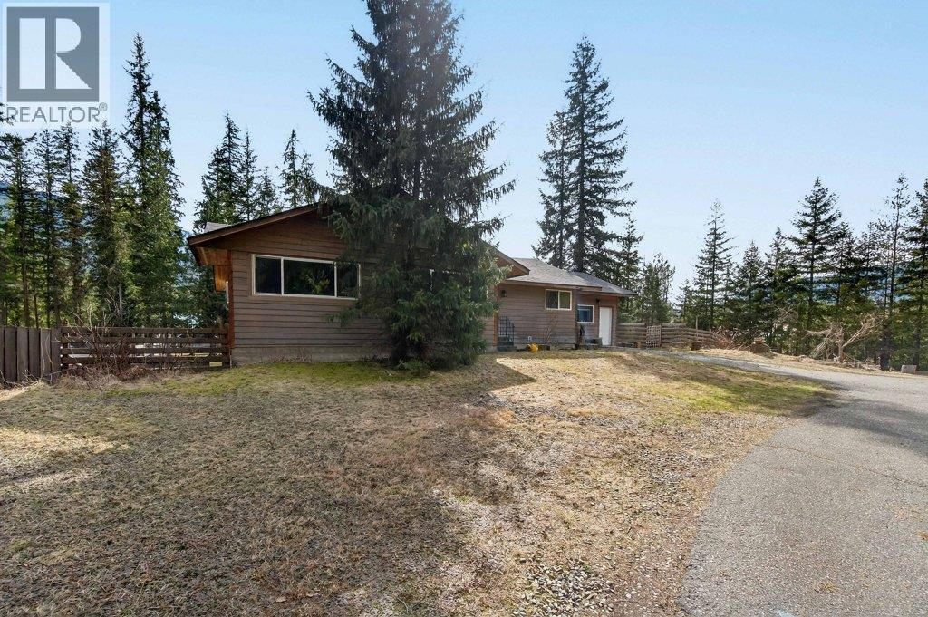 4198 Malakwa Road - 4