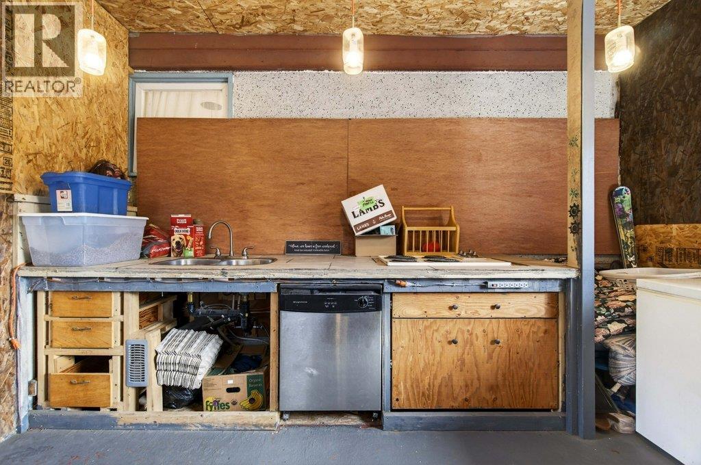  4198 Malakwa Road, Malakwa