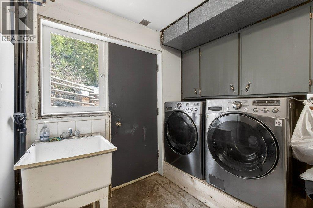 4198 Malakwa Road - 44