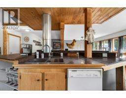 Foyer - 4198 Malakwa Road, Malakwa, BC V0E2J0 Photo 12