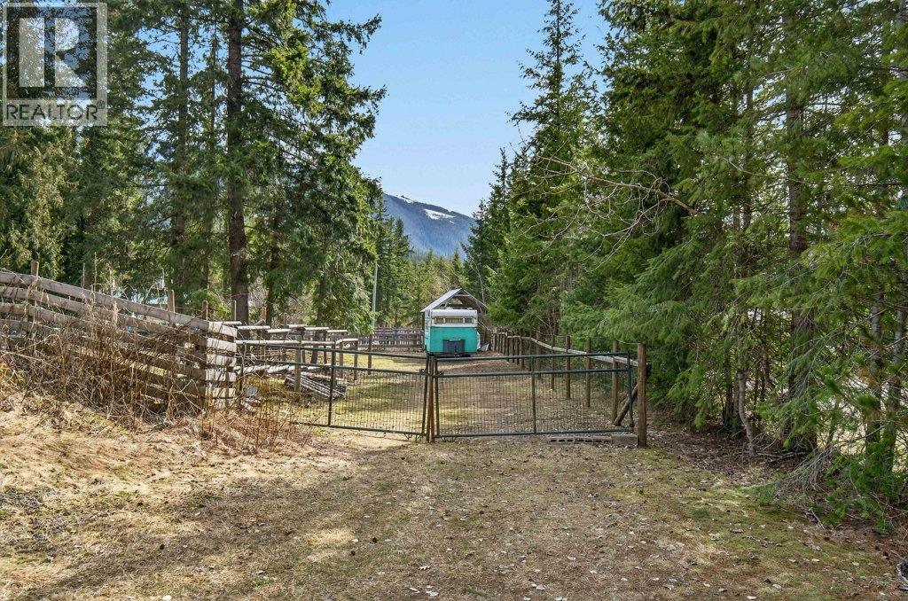  4198 Malakwa Road, Malakwa