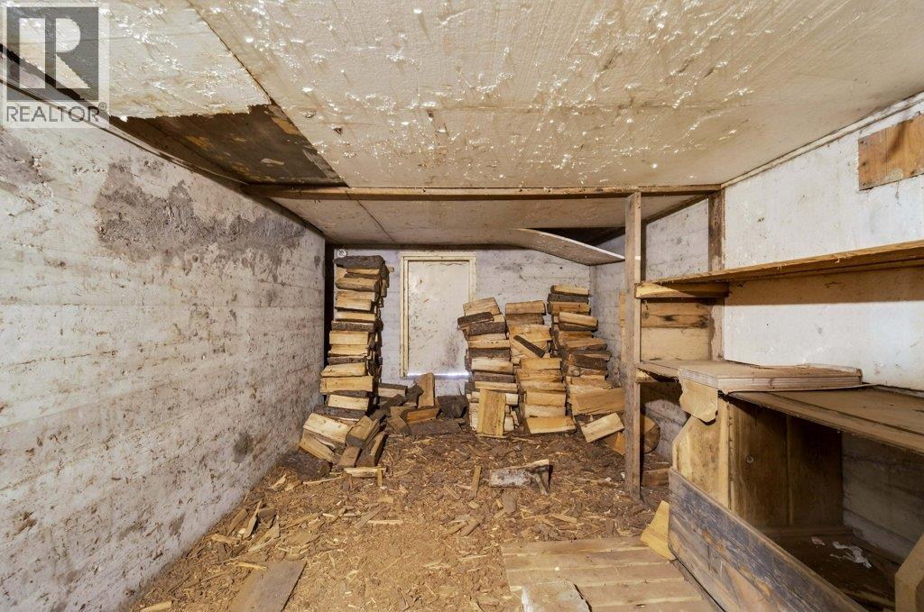  4198 Malakwa Road, Malakwa