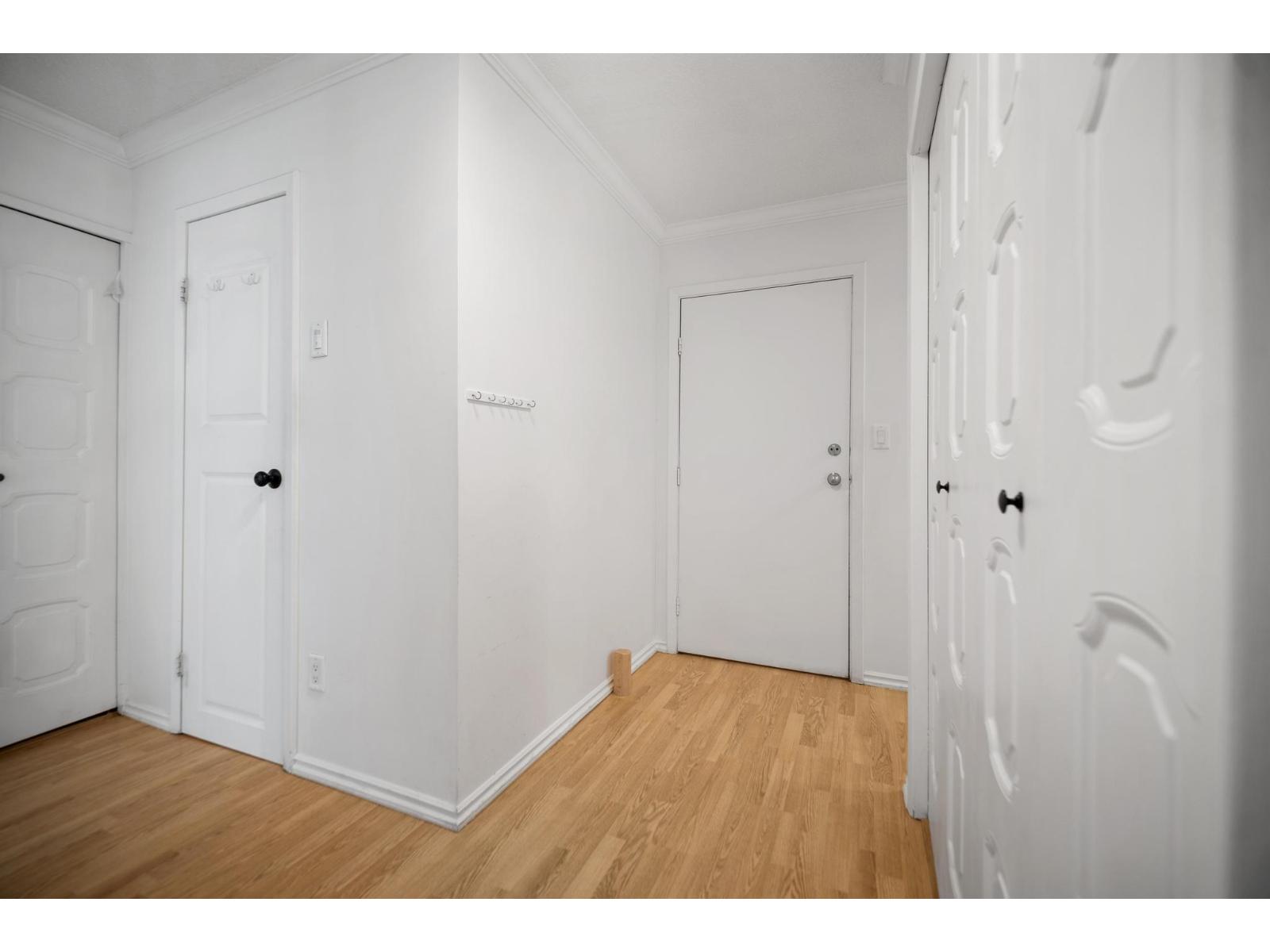 101 1331 FOSTER STREET, Surrey