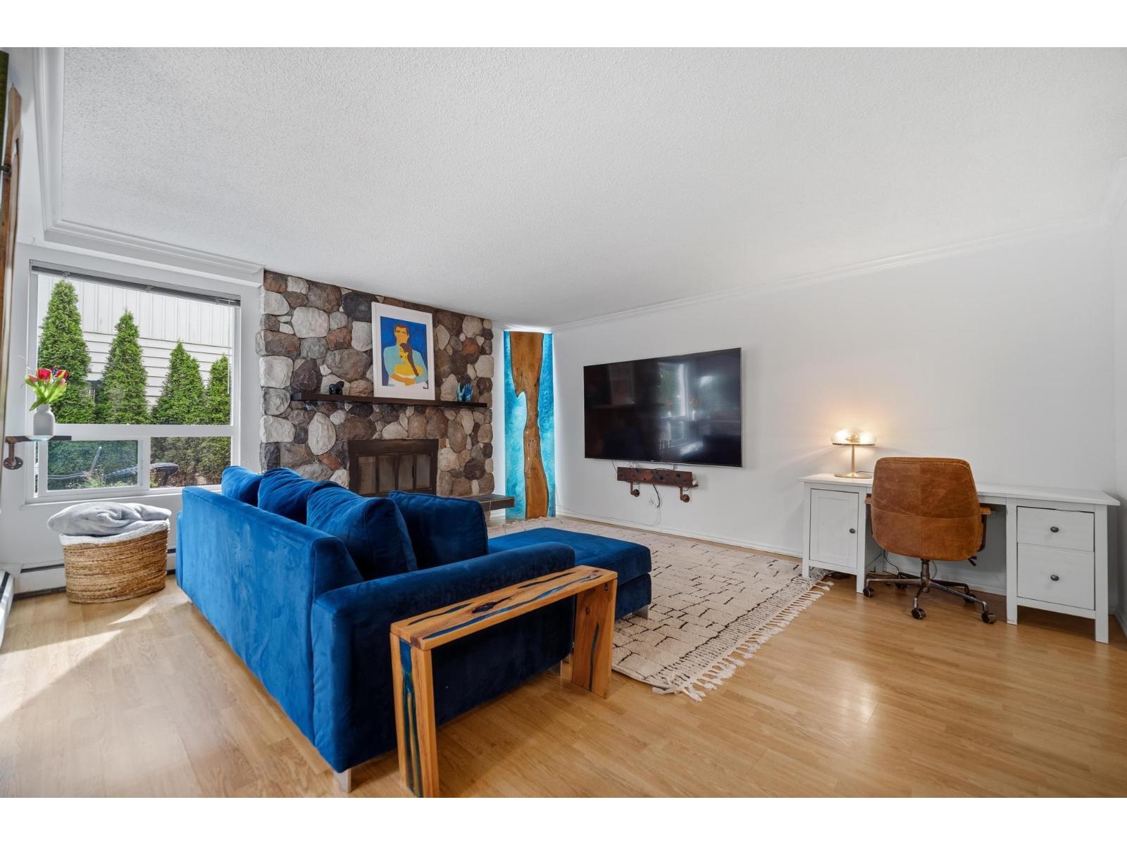 101 1331 FOSTER STREET, Surrey