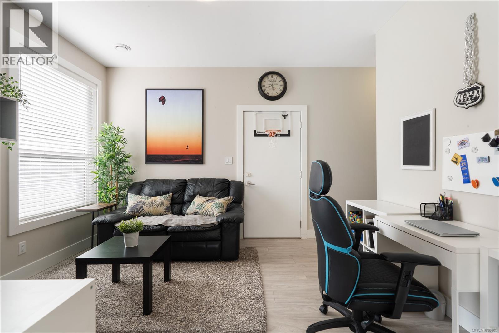  922 Greystone Place, Langford