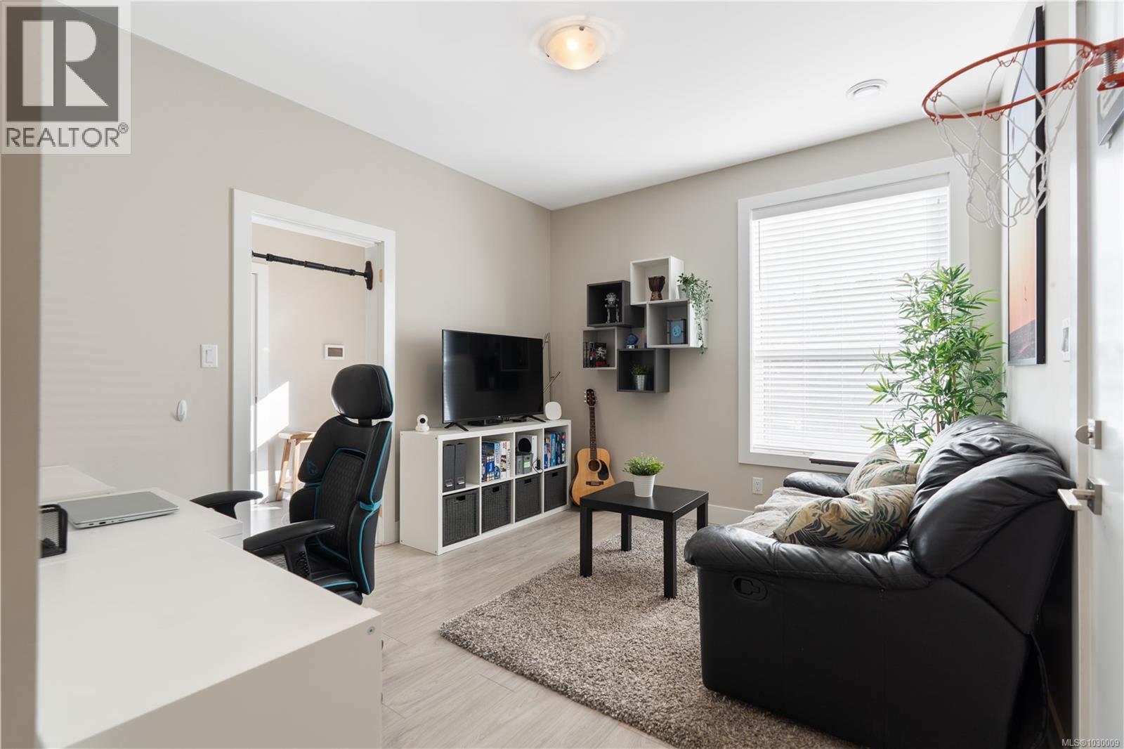  922 Greystone Place, Langford