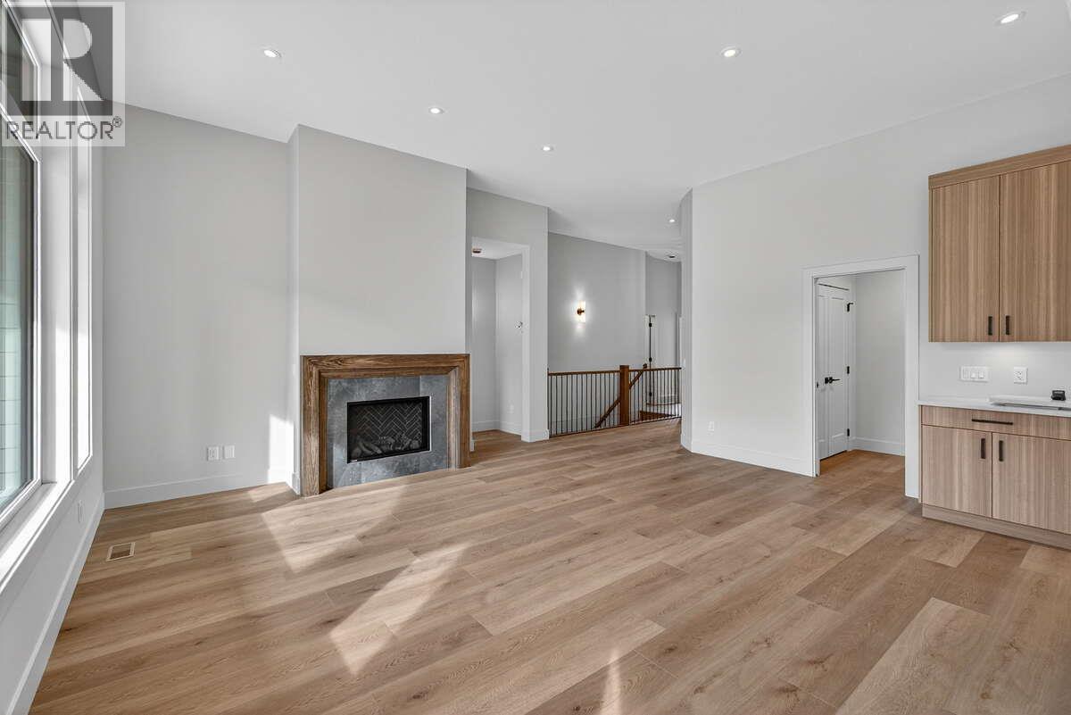  2125 Montenegro Drive, Kelowna