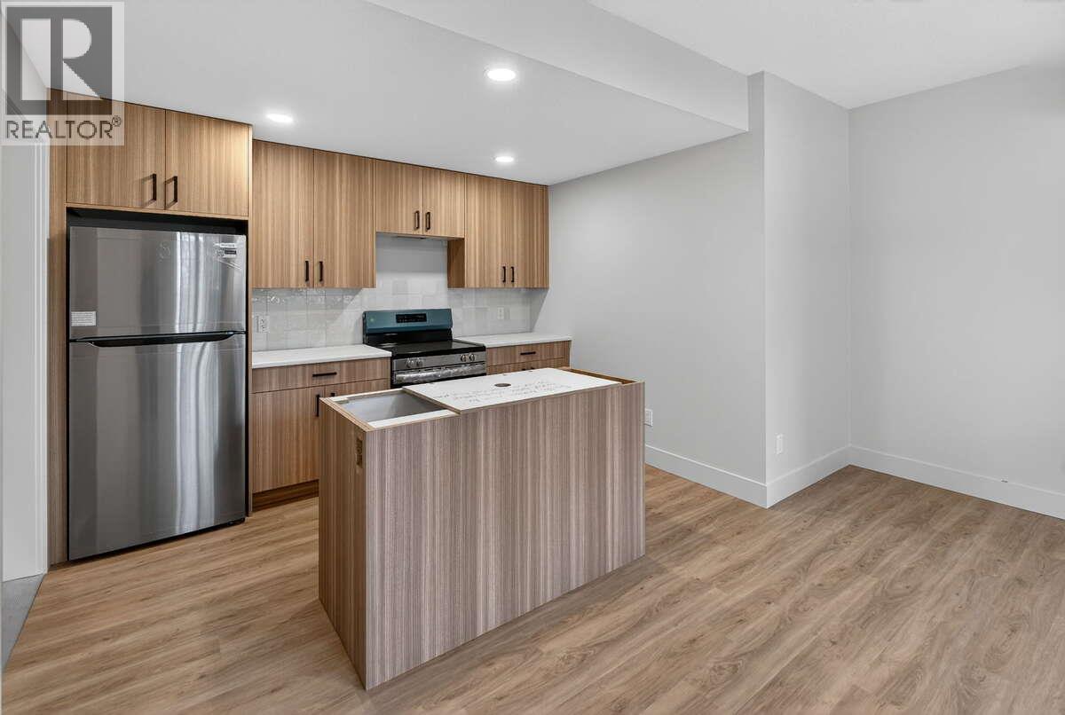  2125 Montenegro Drive, Kelowna