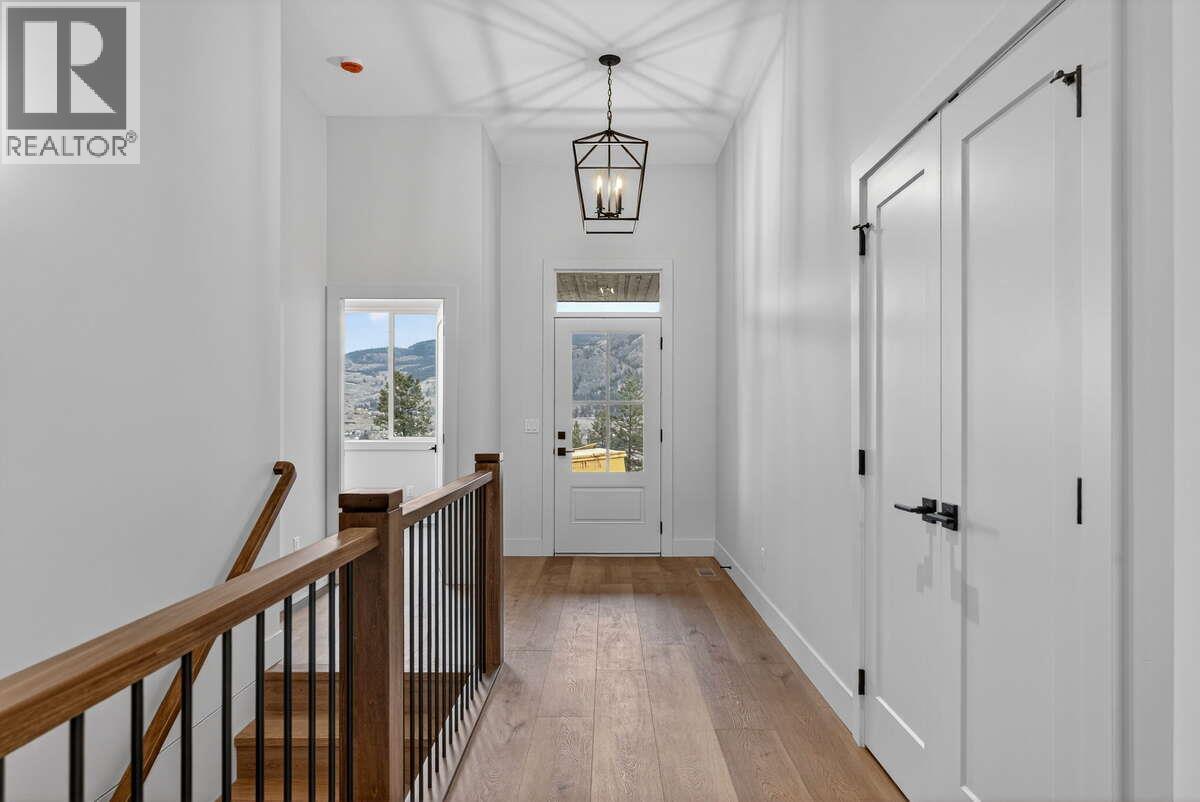  2125 Montenegro Drive, Kelowna