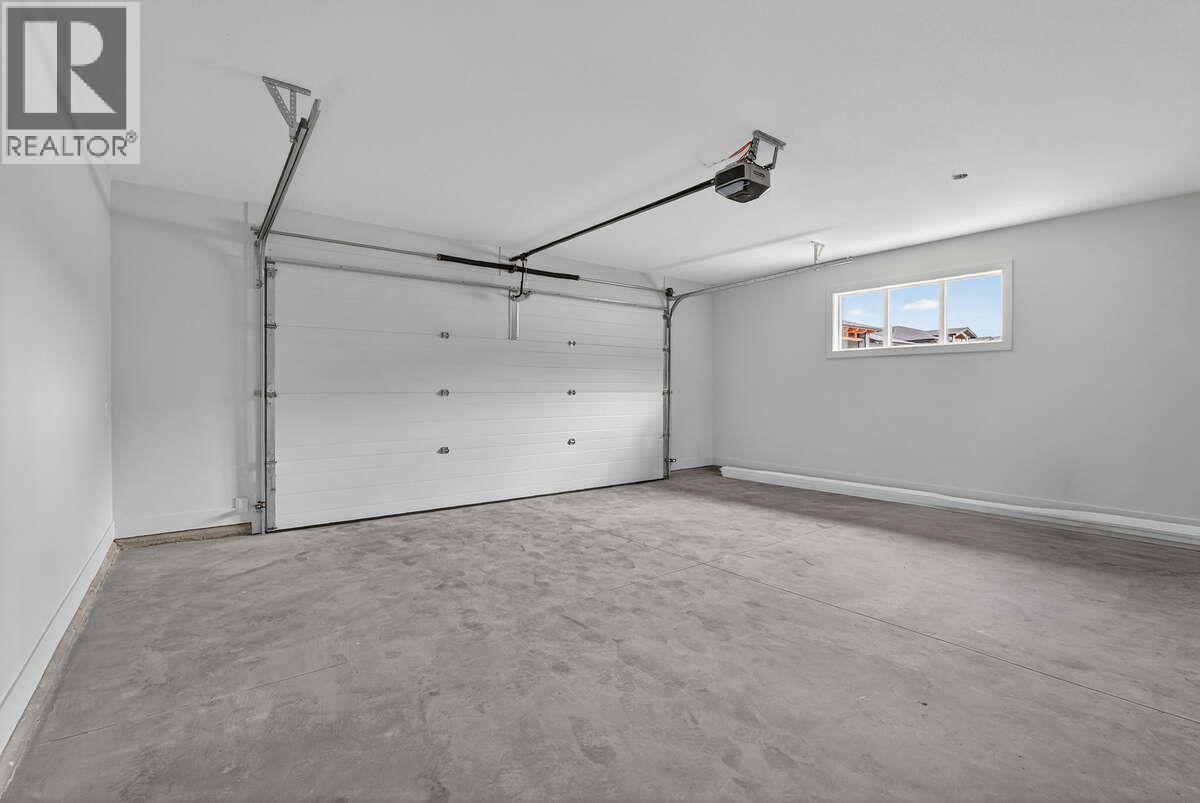  2125 Montenegro Drive, Kelowna