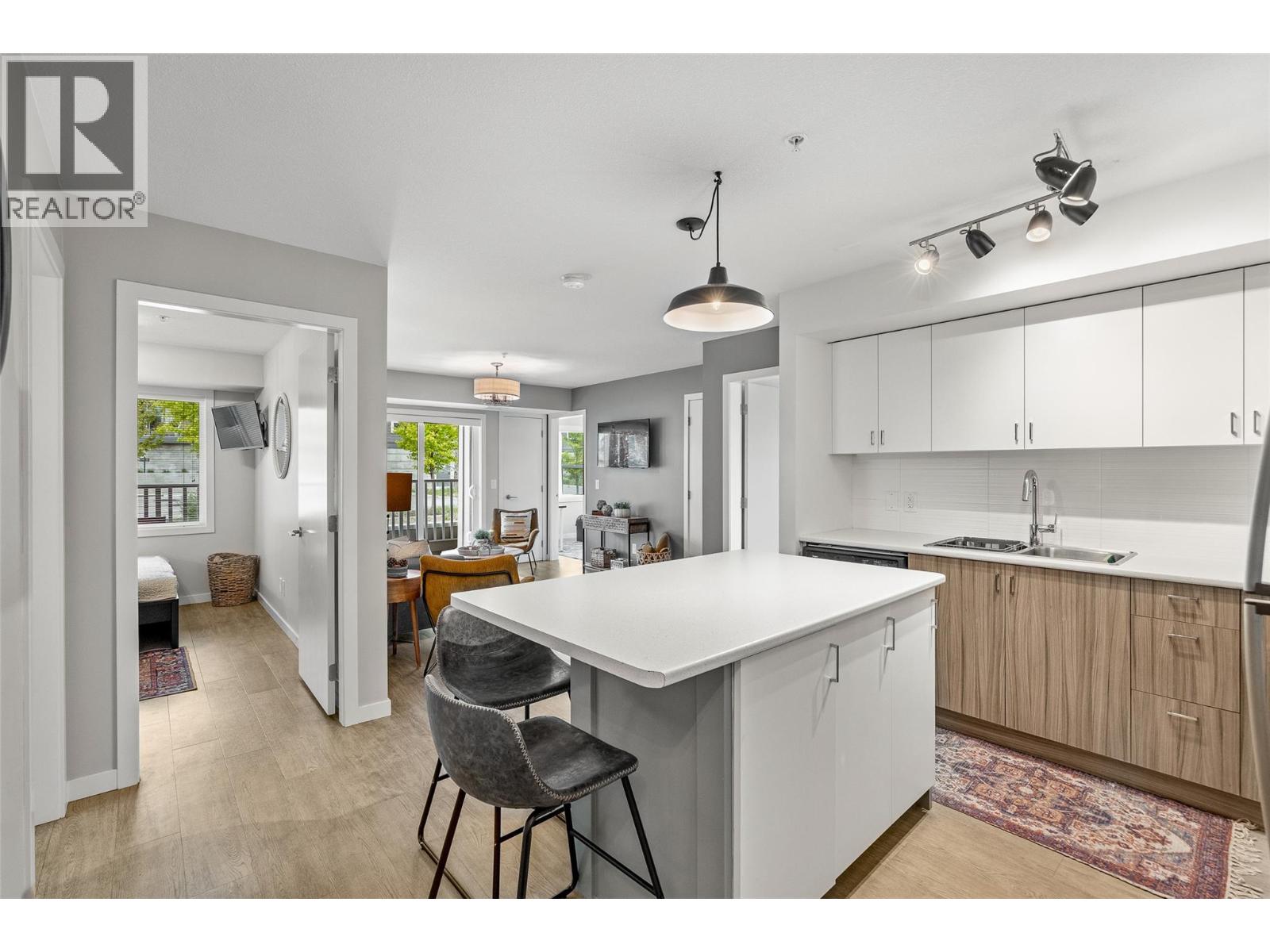 695 Academy Way Unit# 217, Kelowna