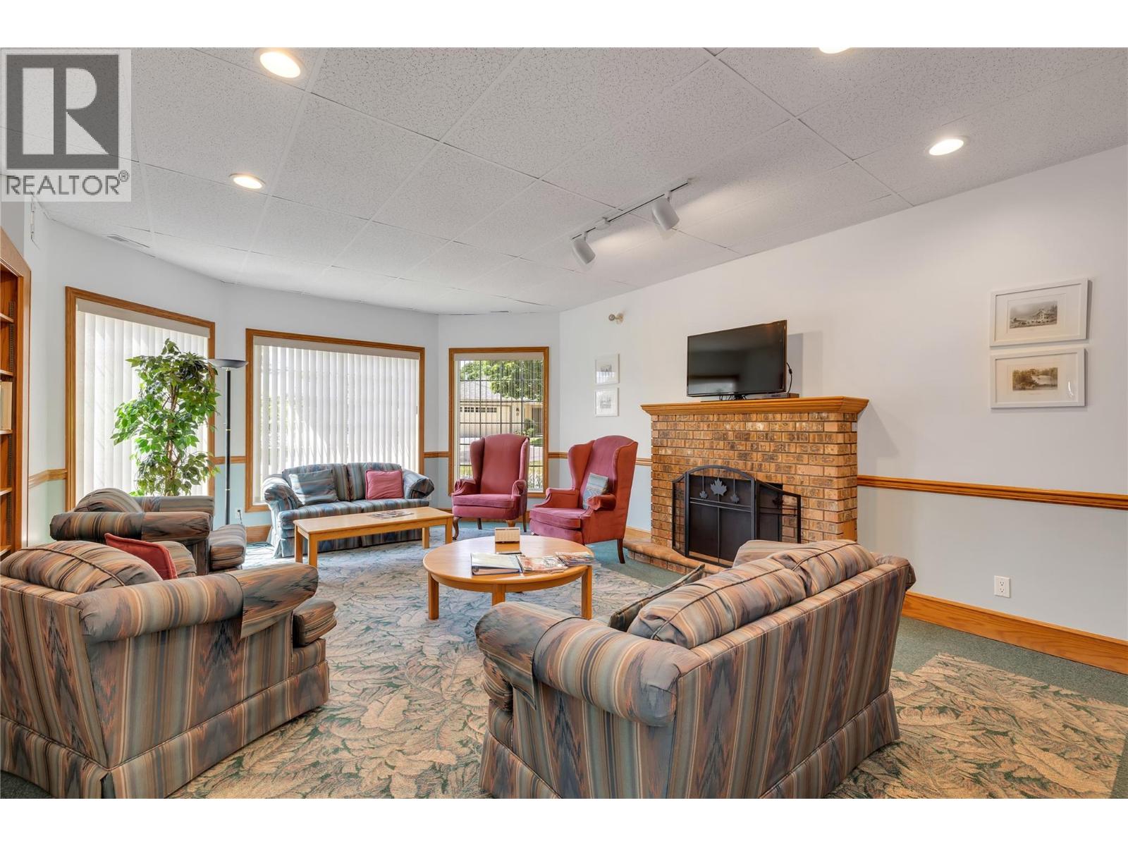 615 Glenmeadows Road Unit# 14, Kelowna