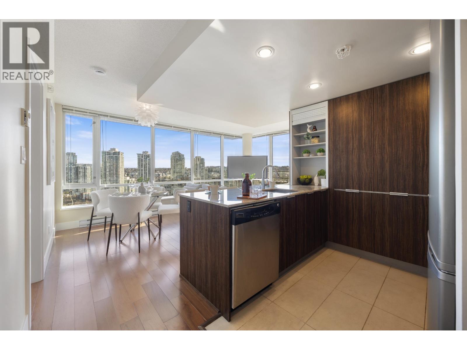 1801 1088 RICHARDS STREET