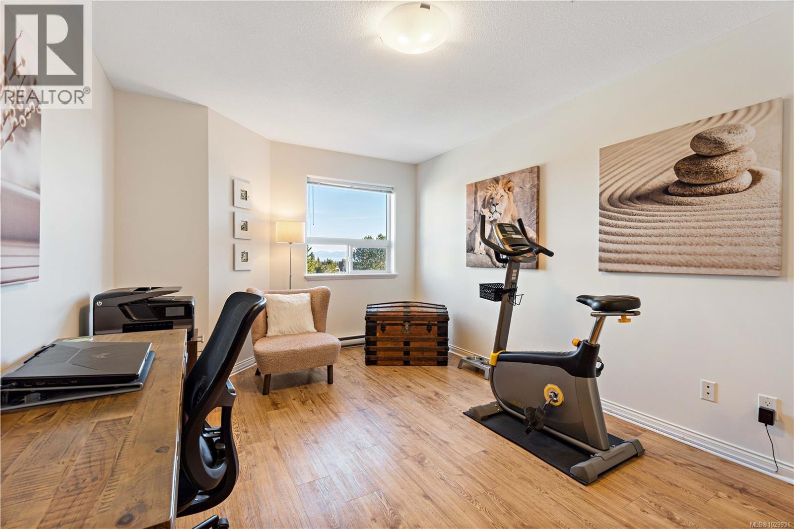 #211 1633 Dufferin Cres - 23