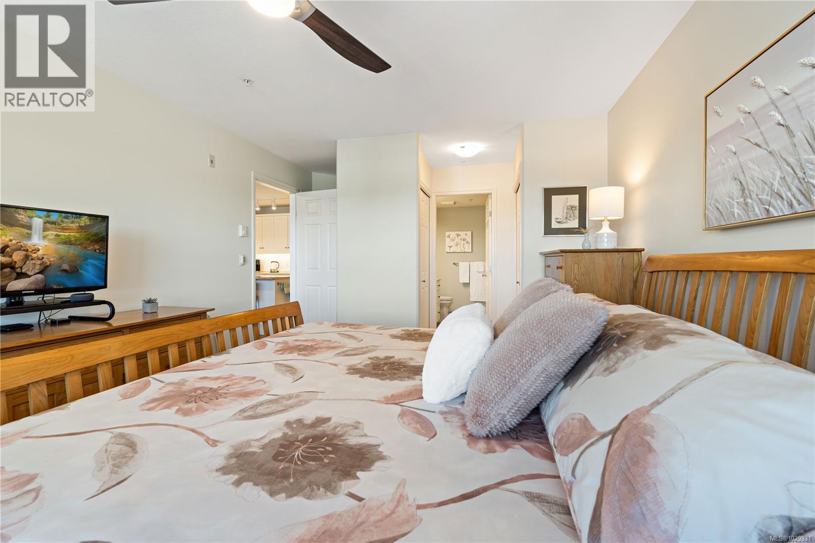 #211 1633 Dufferin Cres - 20