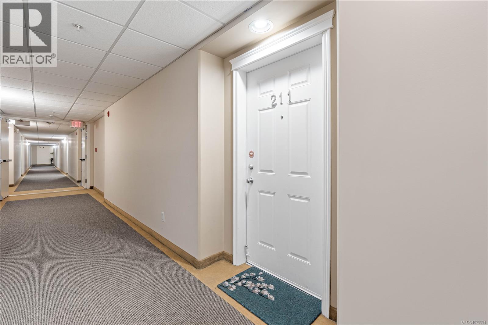 #211 1633 Dufferin Cres - 26