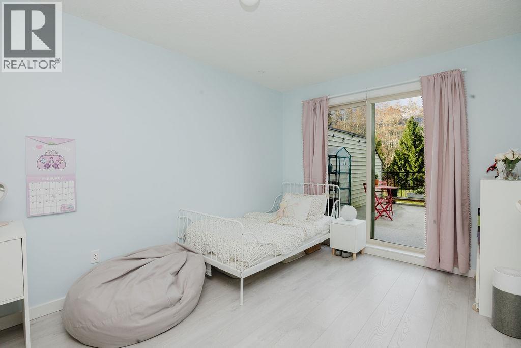 5 623 FARNHAM ROAD, Gibsons