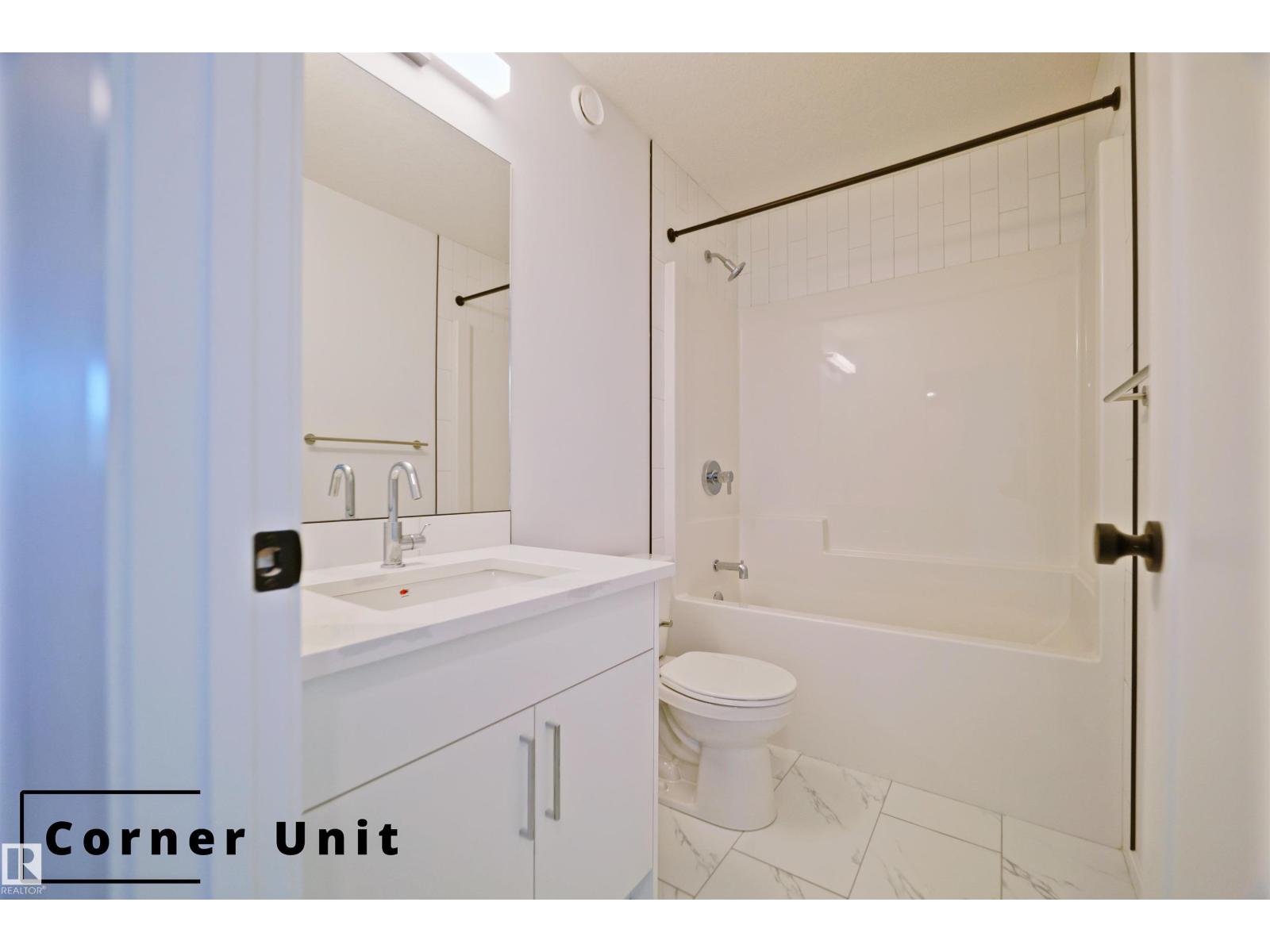 7694 174A AV NW, Edmonton