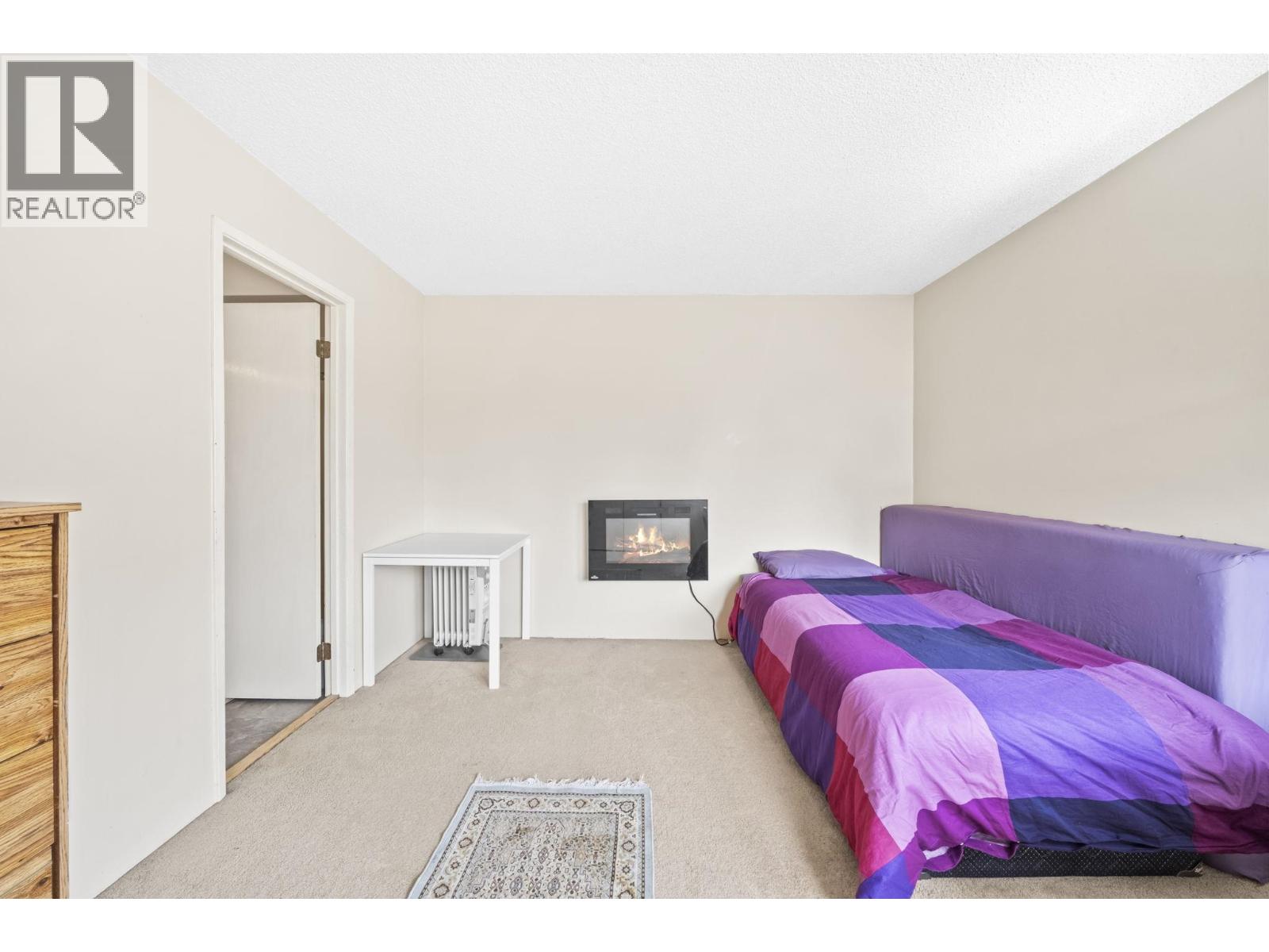 8406 NO. 1 Road, Richmond