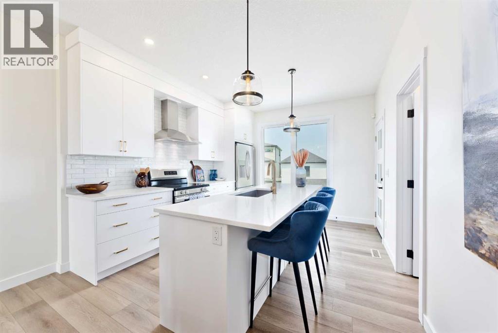 310 Alpine Boulevard, Calgary, Alberta