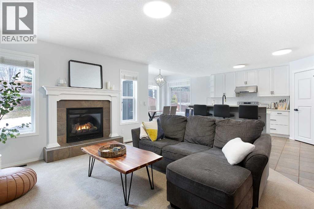 Single Family House for Sale in  Springborough Point SW Springbank Hill Calgary 