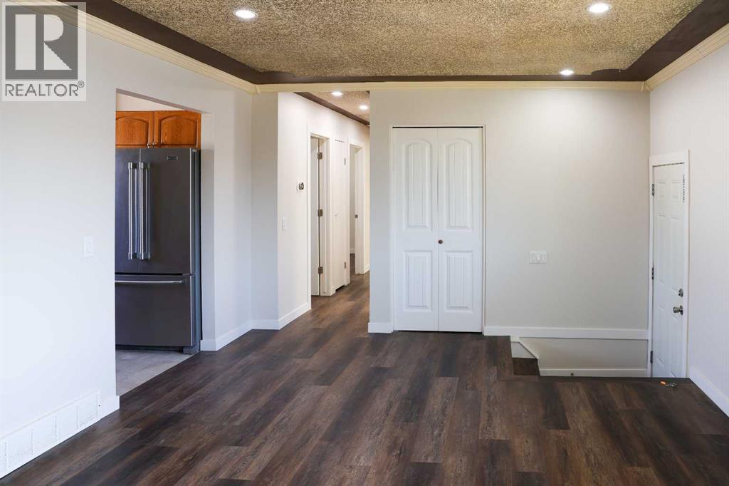 Single Family House Bungalow for Sale in  Pensville Road SE Penbrooke Meadows Calgary 