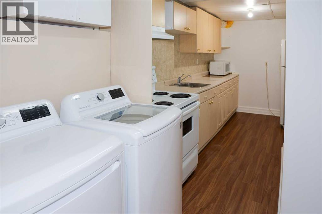 Single Family House Bungalow for Sale in  Pensville Road SE Penbrooke Meadows Calgary 