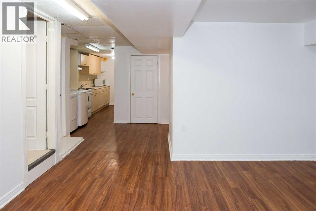 Single Family House Bungalow for Sale in  Pensville Road SE Penbrooke Meadows Calgary 