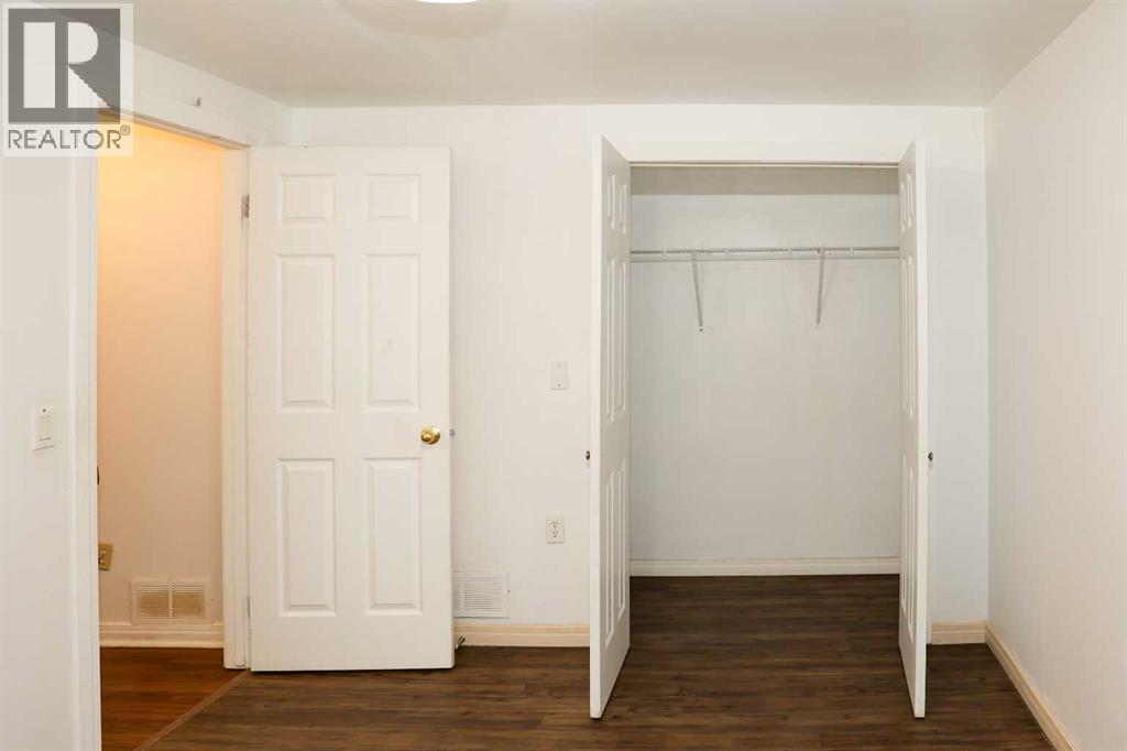 Single Family House Bungalow for Sale in  Pensville Road SE Penbrooke Meadows Calgary 