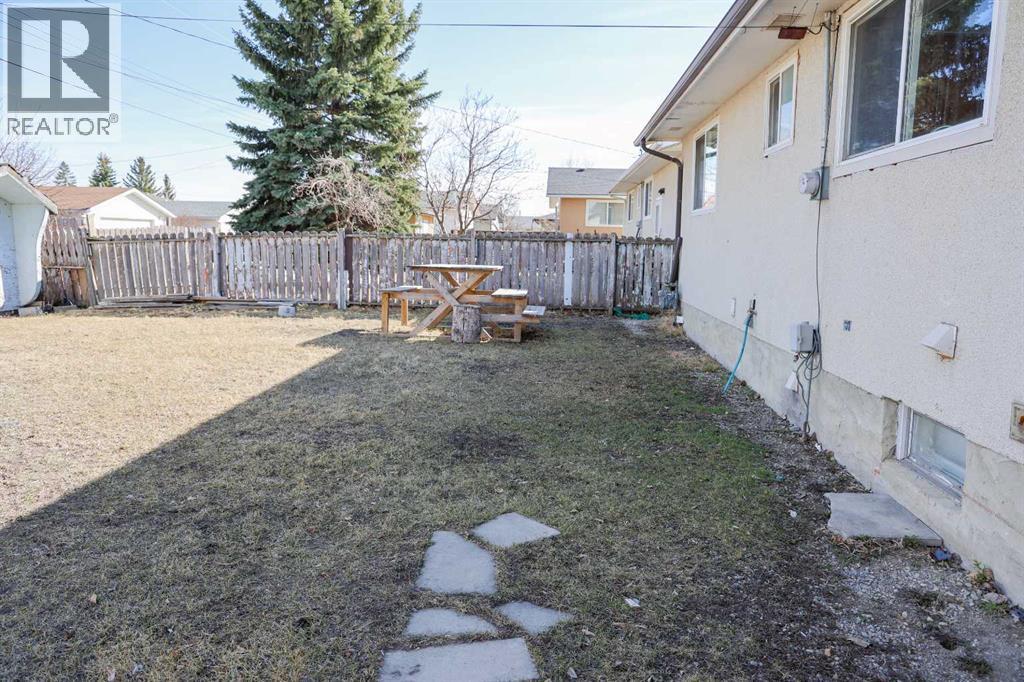 40 Pensville Road SE, Calgary, Alberta