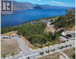  1810 Hilltop Crescent, Kelowna