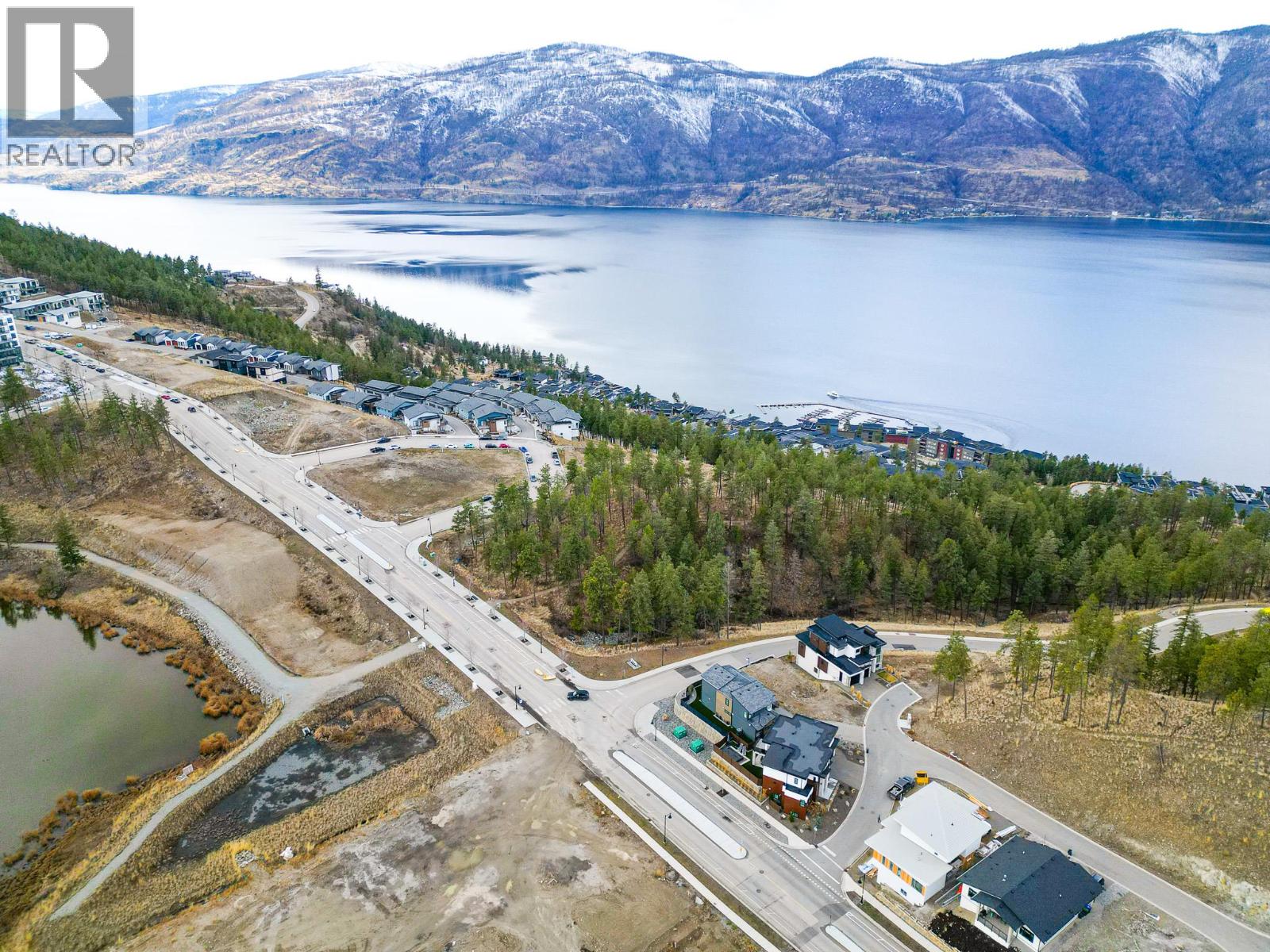  1810 Hilltop Crescent, Kelowna