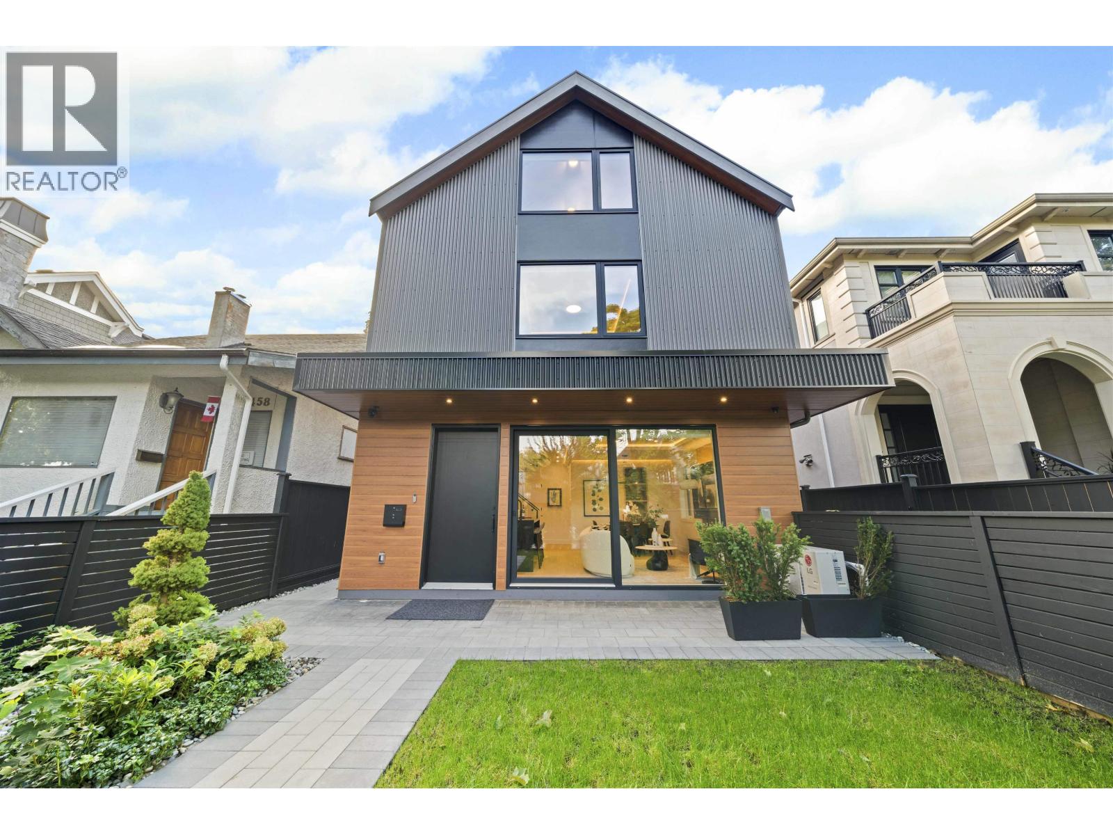 1 3466 W 22ND Avenue - main photo