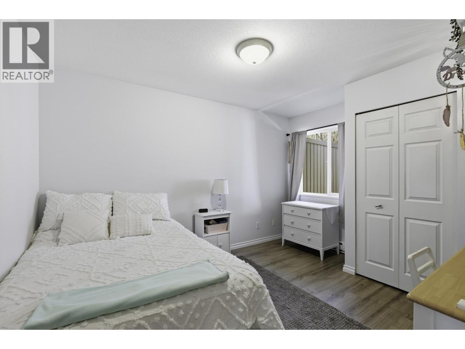 47 735 PARK ROAD, Gibsons